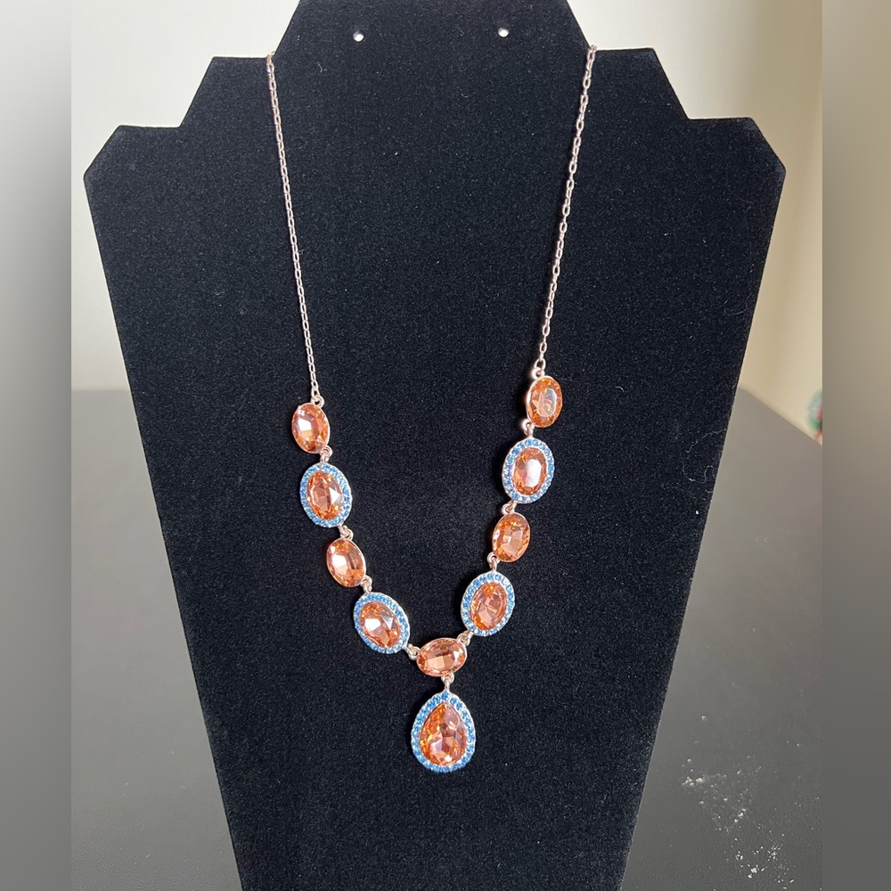 Monet necklace NWT
